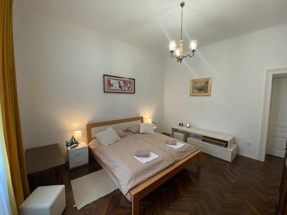 Apartman Andela Pula Centar Eksteriør billede